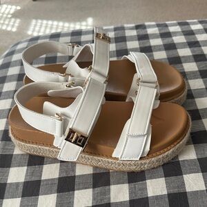Streetwear Society White and Tan Espadrille Sandals